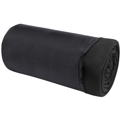 La couverture à carreaux unie Huggy est composée à 100 % de polaire 200 g/m², une matière douce et confortable qui fournit rapidement la chaleur nécessaire et retient la chaleur corporelle.